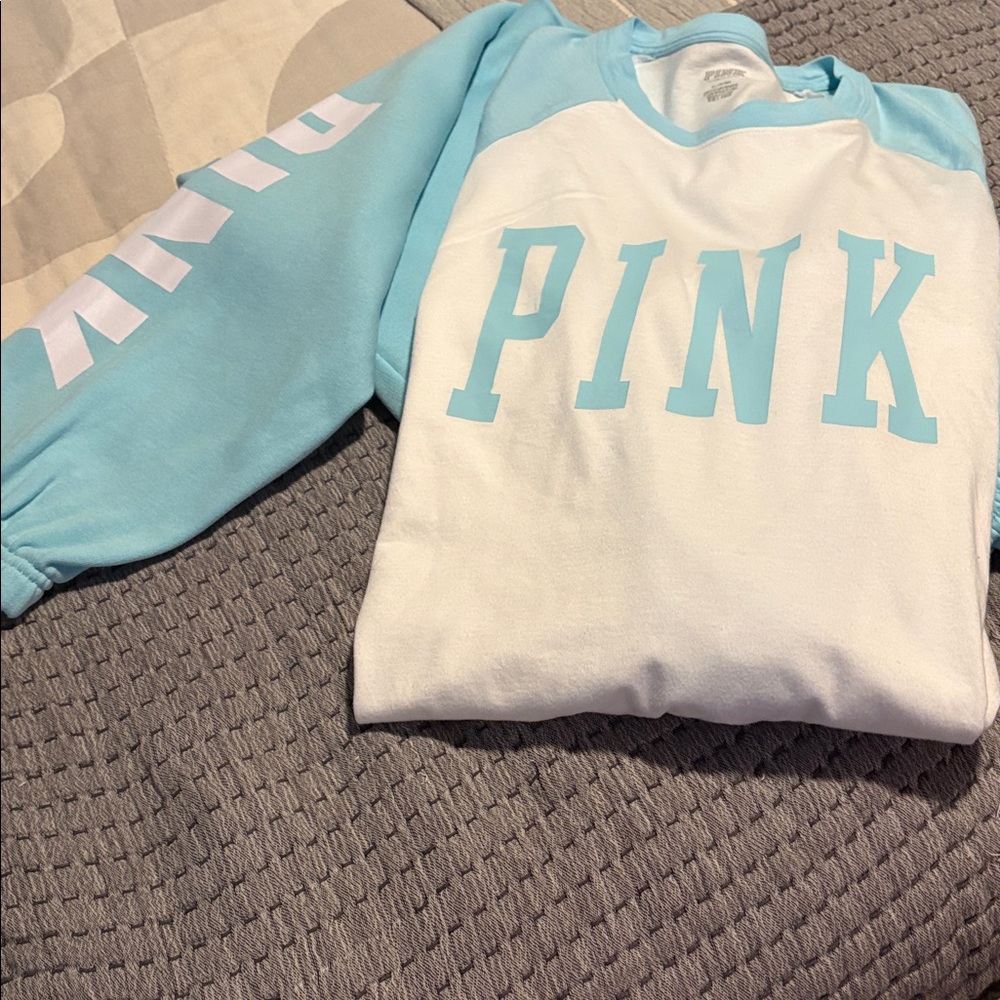 Victoria's Secret PINK Blue and White Loungewear Set Top (Med) Bottom (Small) 🩵😍